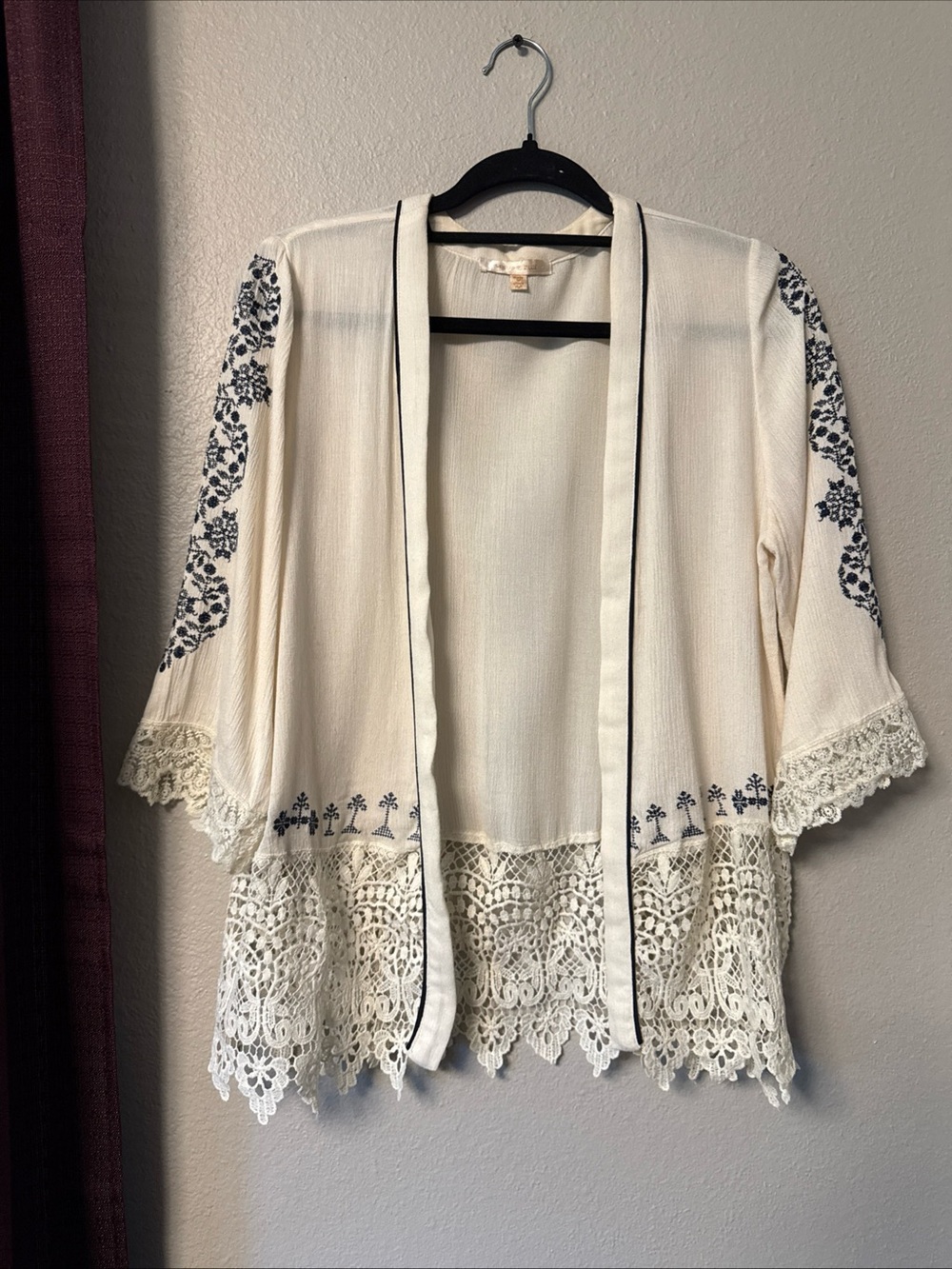 #814 Skies Are Blue Short Kimono/Cardigan Size 8P